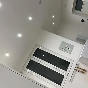 Nicolai Apartamento Bari