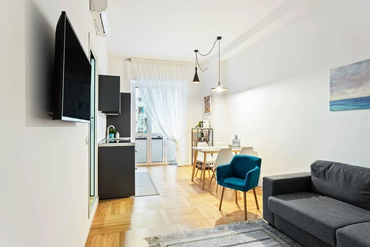 Apartamento Design And New Flat In Navigli District Milán 0*,  Italia